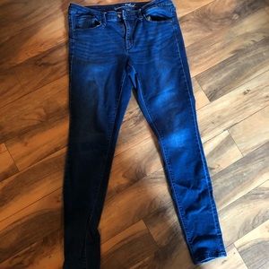 Universal Thread Mid Rise Skinnies 14x32L